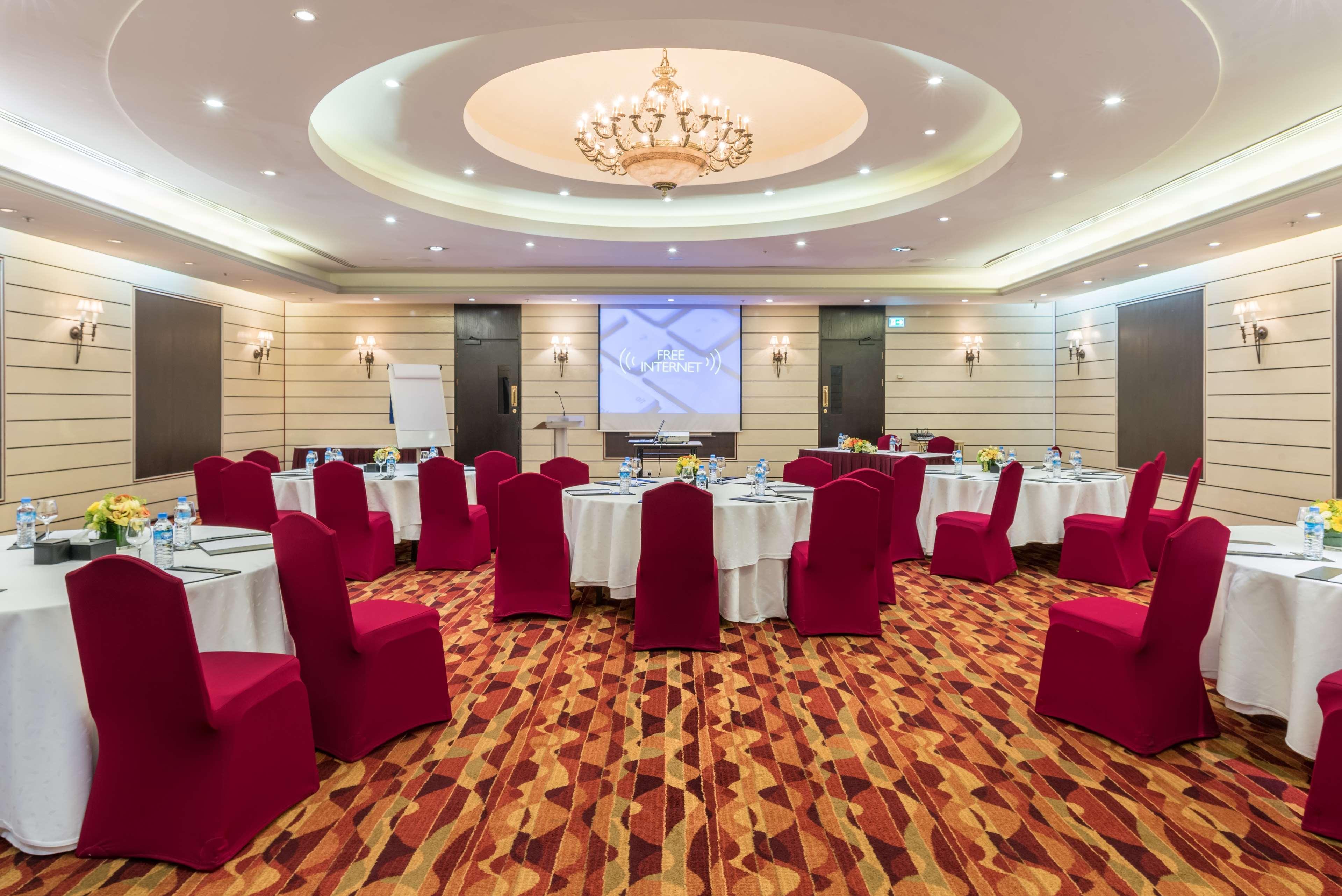 Radisson Blu Hotel, Готель Доха