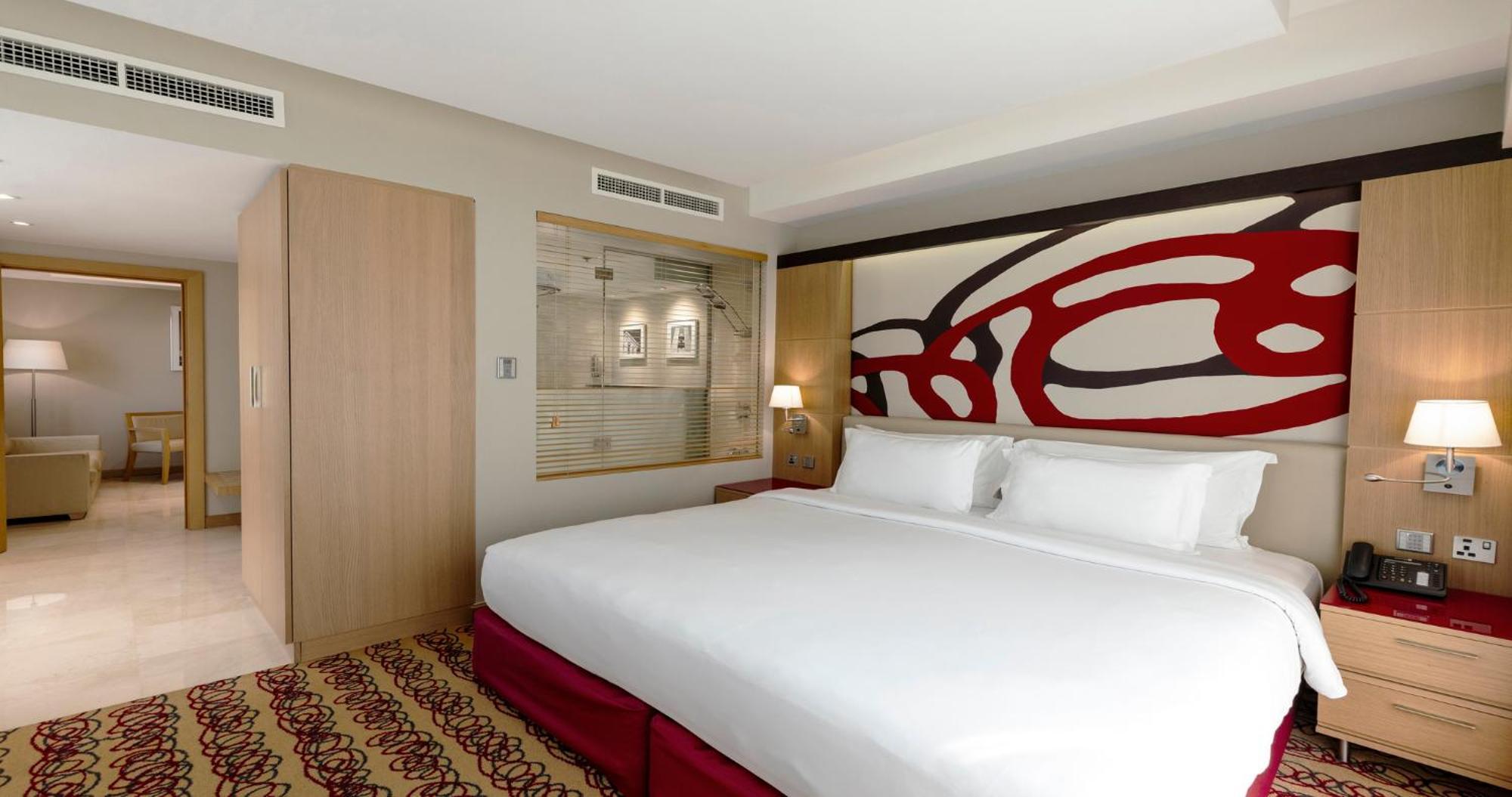 Hotel Radisson Blu Hotel, 5*